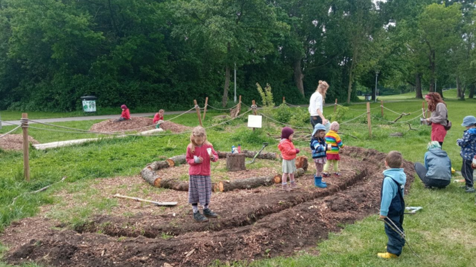 Garten Eden - Kinder im Garten